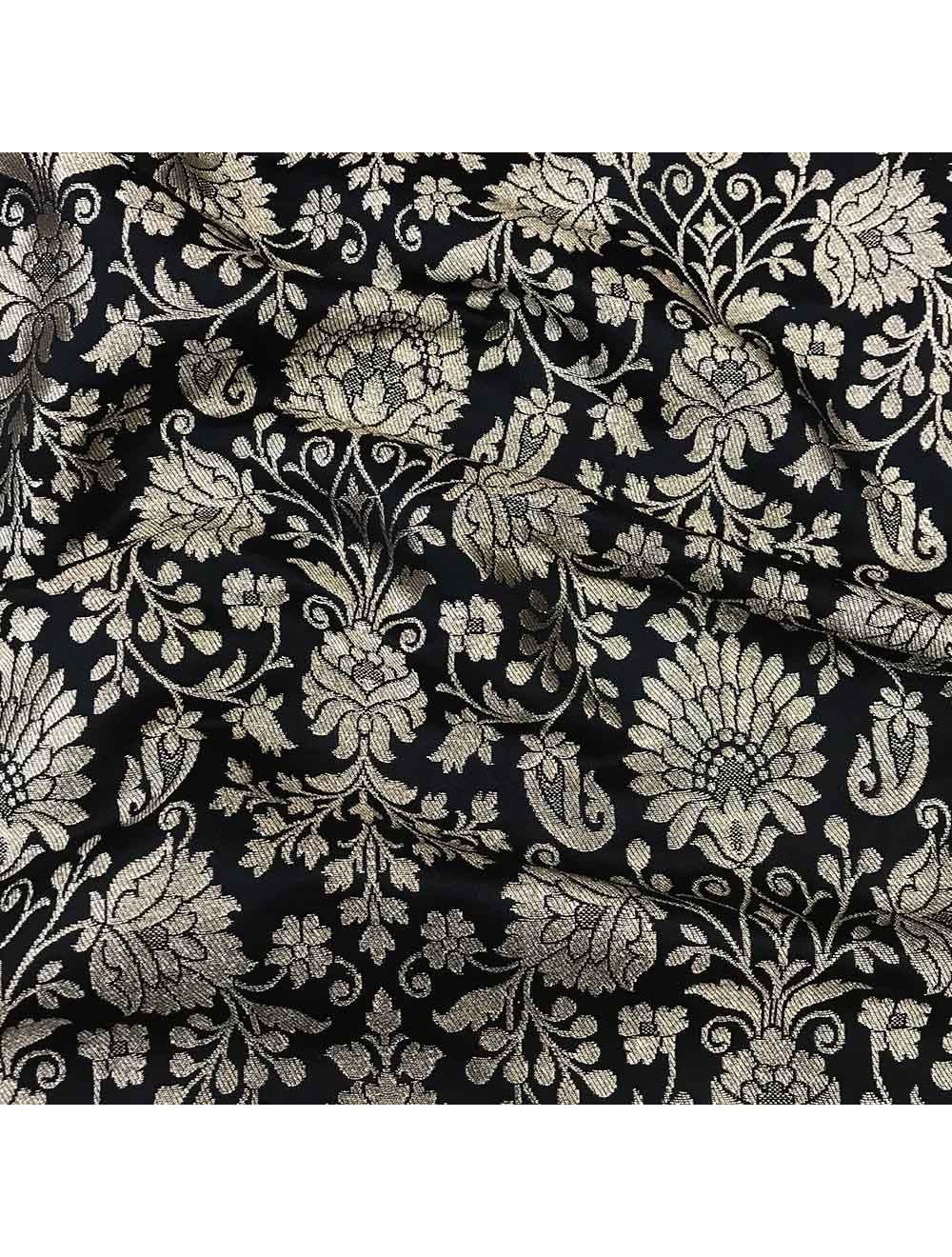 https://www.sarojfabrics.com/pub/media/catalog/product/cache/e461f6a7c3abe4058405e5b51e40efd3/s/f/sf40469-saroj-fabrics-banarasi-silk-fabric.jpg